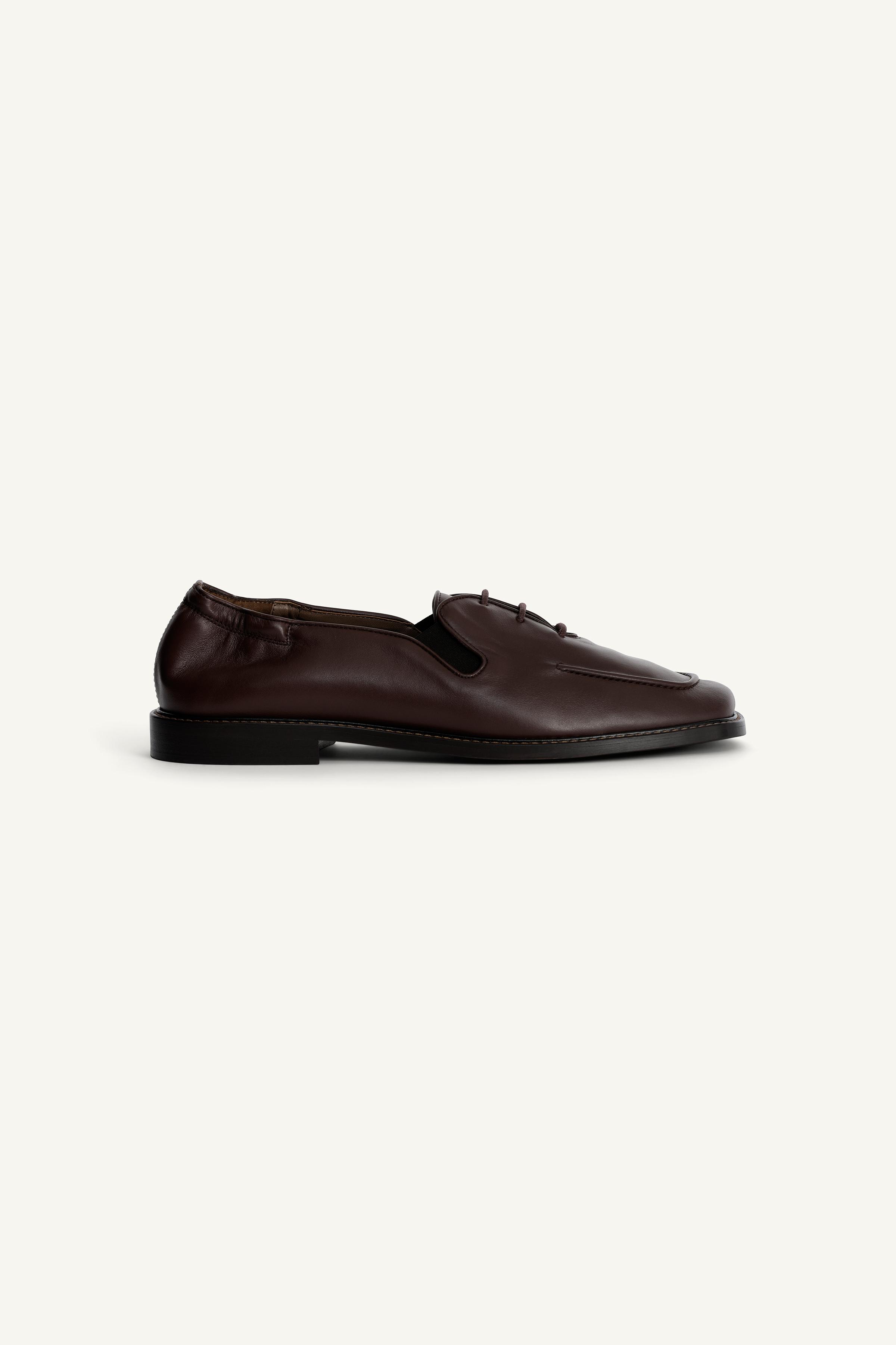 LEATHER SHOES